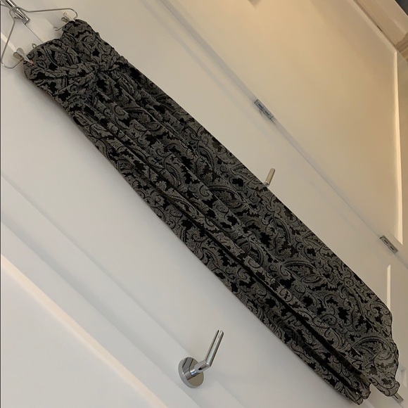 Jessica Simpson Maternity Strapless Maxi - Picture 2 of 5